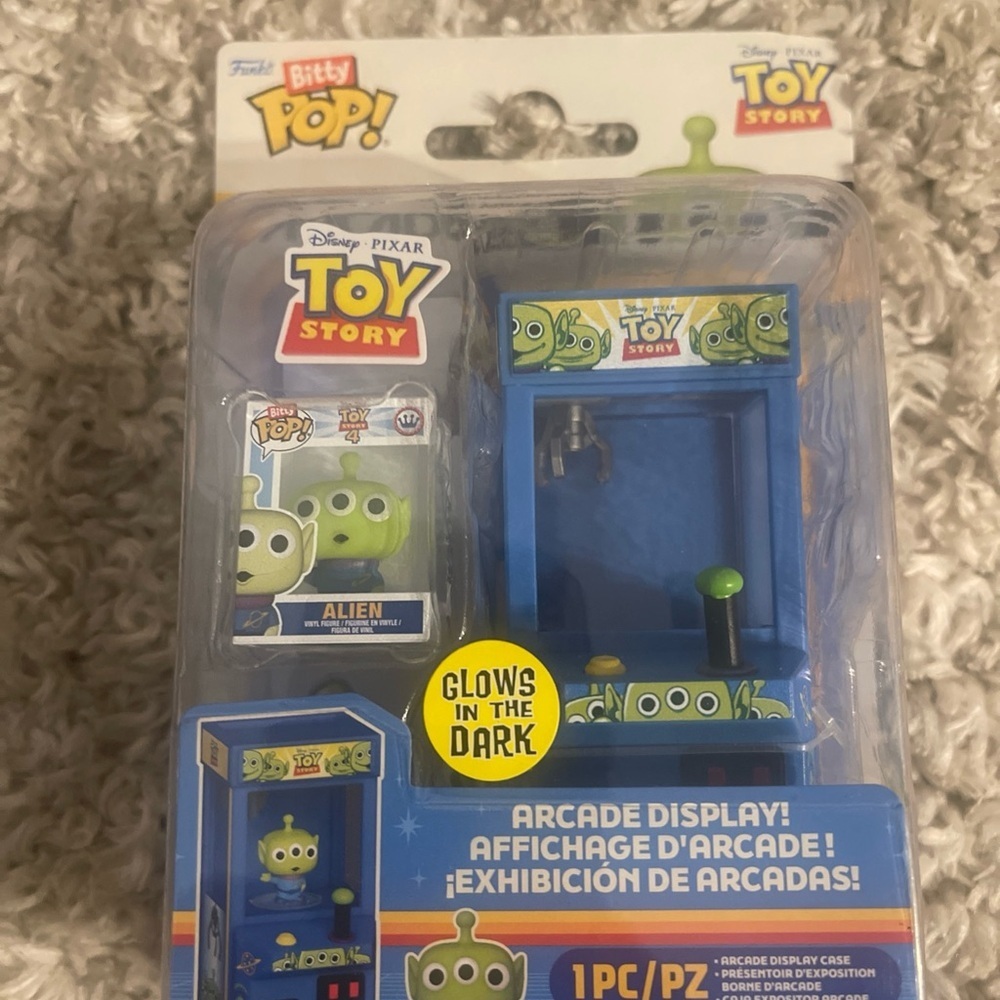 FUNKO BITTY POP ARCADE DISPLAY DISNEY PIXAR TOY STORY ARCADE W/ BITTY POP ALIEN